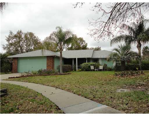 2106 David Ct., Mount Dora, FL 32757