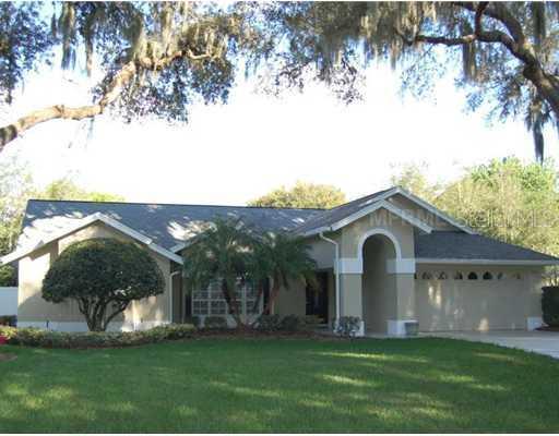 34236 Woodridge Ln., Eustis, FL 32736