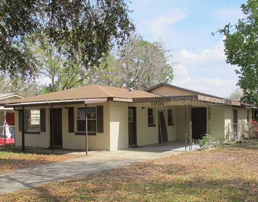 1002 N New Hampshire Ave., Tavares, FL 32778