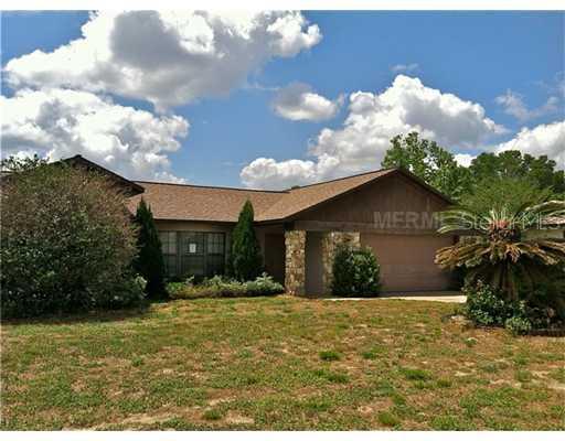 110 Ridgecrest Dr., Eustis, FL 32726