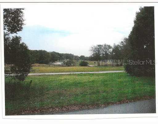 30627 Apawamis Dr., Sorrento, FL 32776