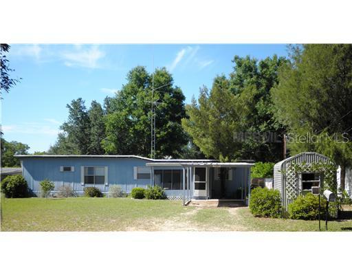 17897 SE 52 St., Ocklawaha, FL 32179