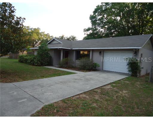 104 Portland St., Eustis, FL 32726