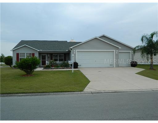 2628 Thornberry Ave., The Villages, FL 32162