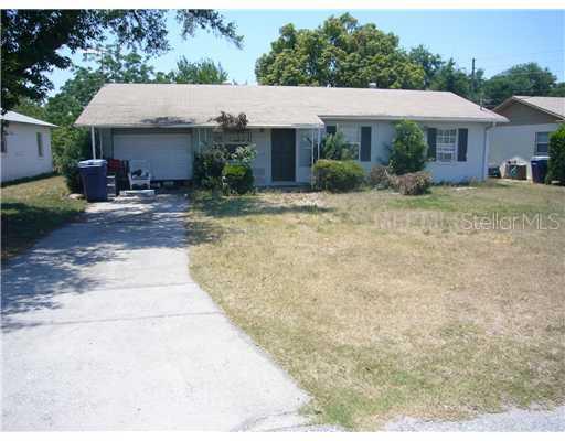 1319 Druid Pl., Tavares, FL 32778