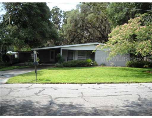 3700 Branch Ave., Mount Dora, FL 32757