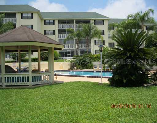 101 N Grandview St. #302, Mount Dora, FL 32757