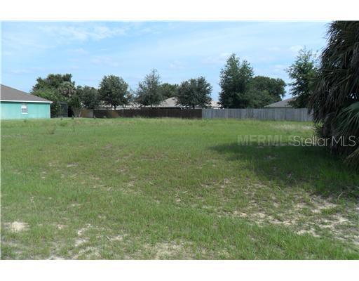 Lake Point Circle, Leesburg, FL 34748