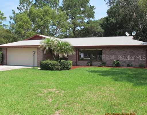 1013 Pine Tree Dr., Eustis, FL 32726