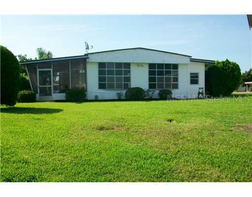 31637 Terrace Dr., Tavares, FL 32778