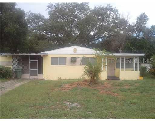 1012 Newman Dr., Leesburg, FL 34748