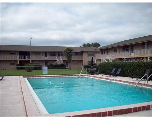 1100 E Caroline St. #123, Tavares, FL 32778