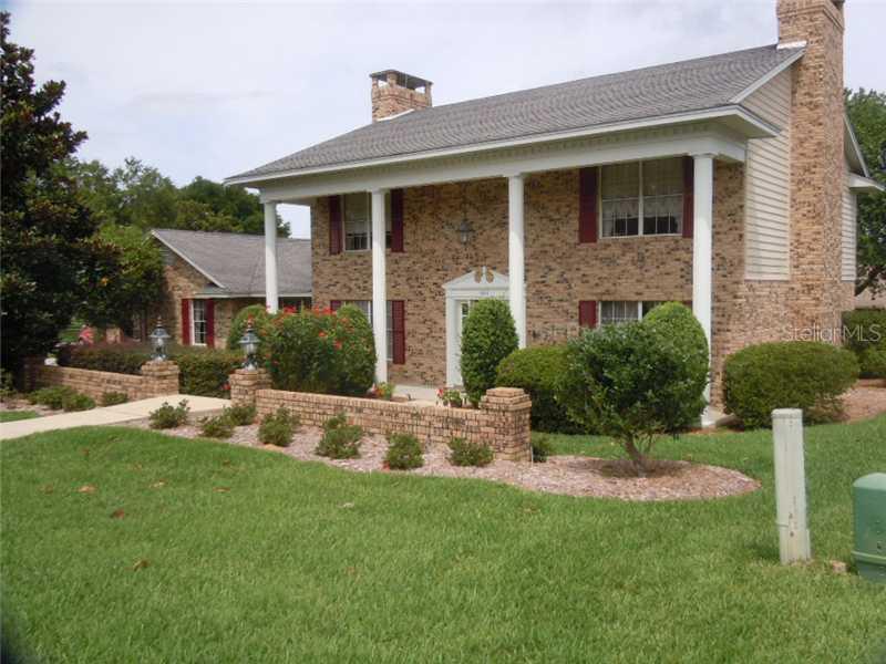 3016 Lake Woodward Dr., Eustis, FL 32726