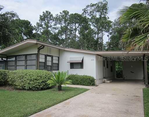 2824 Manatee Rd., Tavares, FL 32778