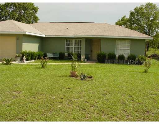 22 Malauka Run Dr., Ocklawaha, FL 32179