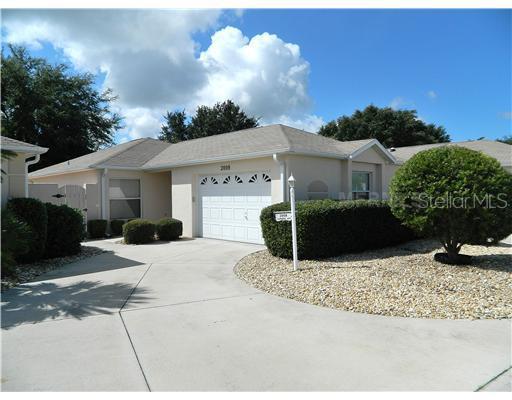 2008 Alfredo Ave., The Villages, FL 32159