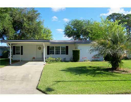 1008 Patriot Pl., Tavares, FL 32778