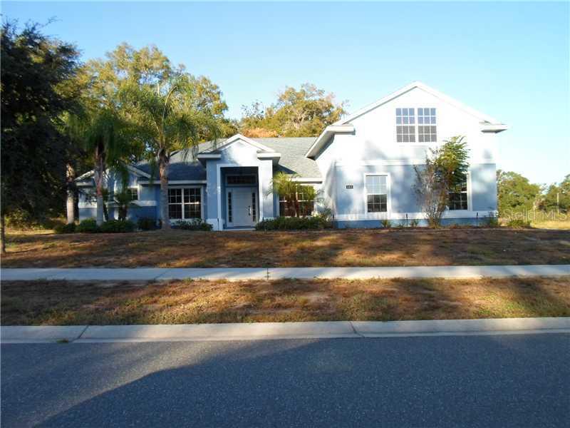 301 Ashton Woods Ln., Leesburg, FL 34748