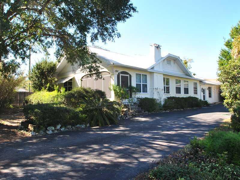 768 Mansfield Rd., Tavares, FL 32778