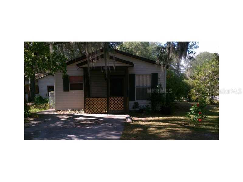 1029 Nebraska St., Leesburg, FL 34748