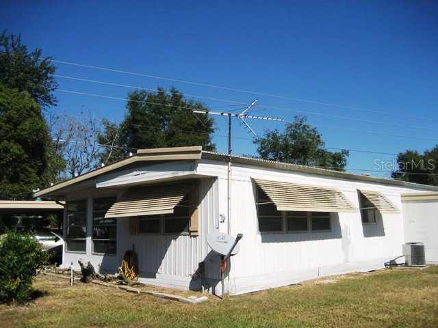 31234 Valencia Ave., Tavares, FL 32778