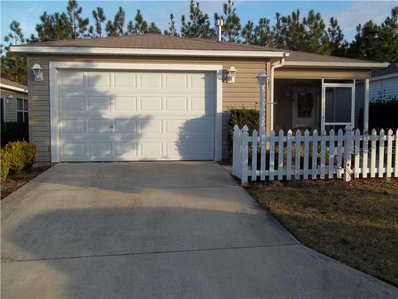 285 Emmalee Pl., The Villages, FL 32162