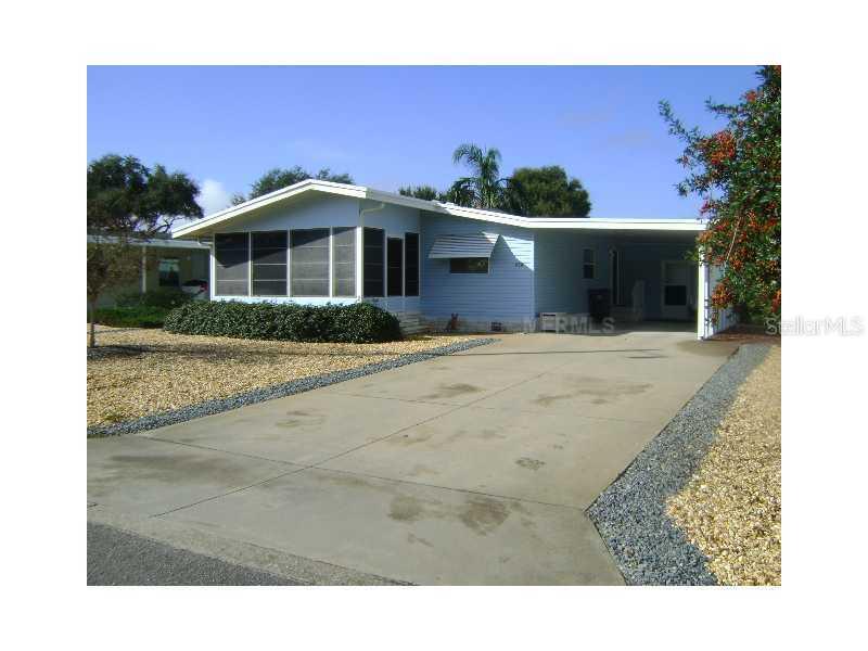 434 Saint Johns Rd., Tavares, FL 32778