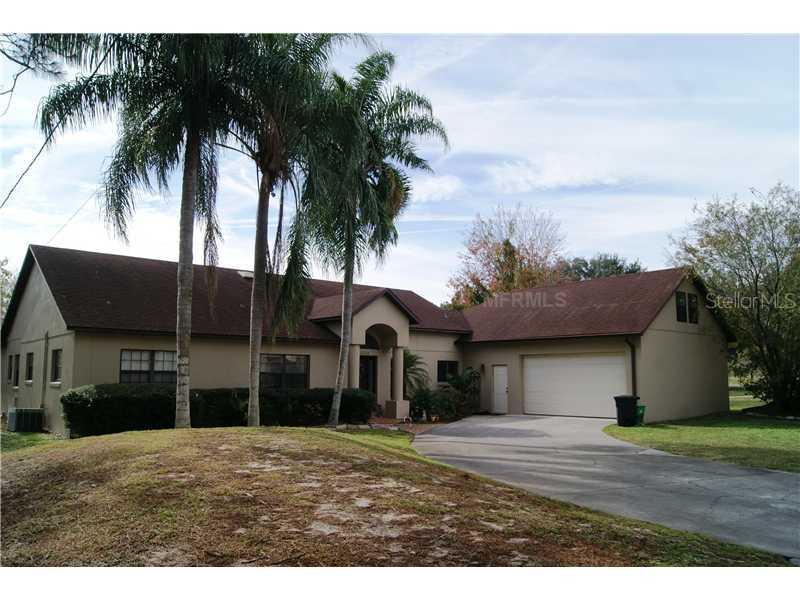 3050 Holliday Ave., Apopka, FL 32703