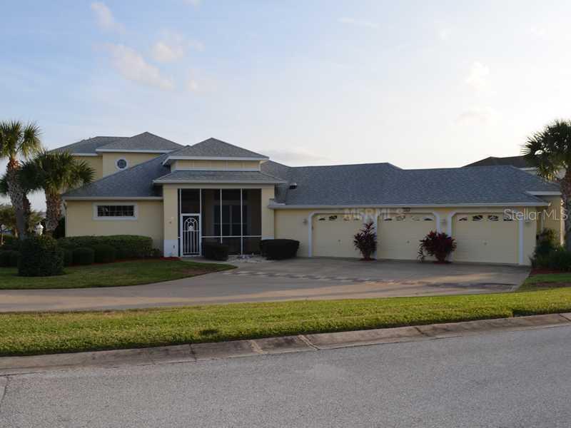 3200 Saratoga Dr., Tavares, FL 32778