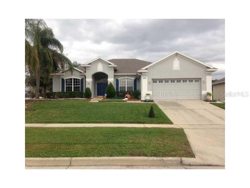 101 Lombard Cir., Clermont, FL 34711