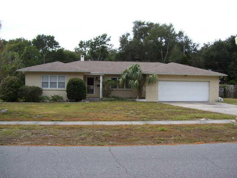 2270 Westland Rd., Mount Dora, FL 32757