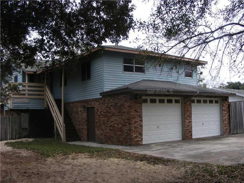 27850 Lois Dr., Tavares, FL 32778