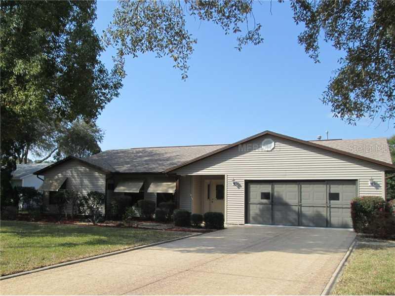 1037 Scotch Pine Ct., Leesburg, FL 34788