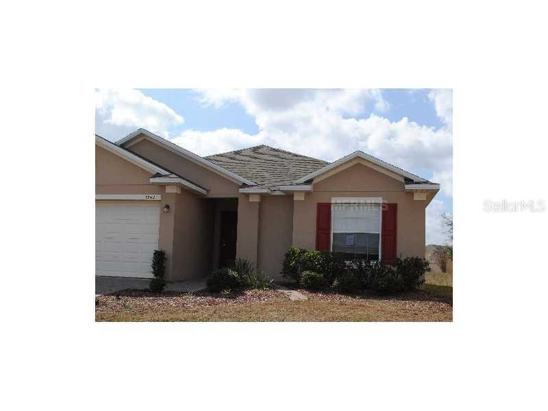 5742 Whisper Pine Dr., Leesburg, FL 34748