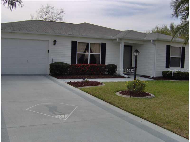 2022 Claudio Ln., The Villages, FL 32159