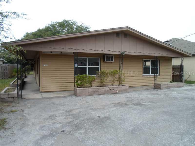 27535 Lois Drive, Tavares, FL 32778