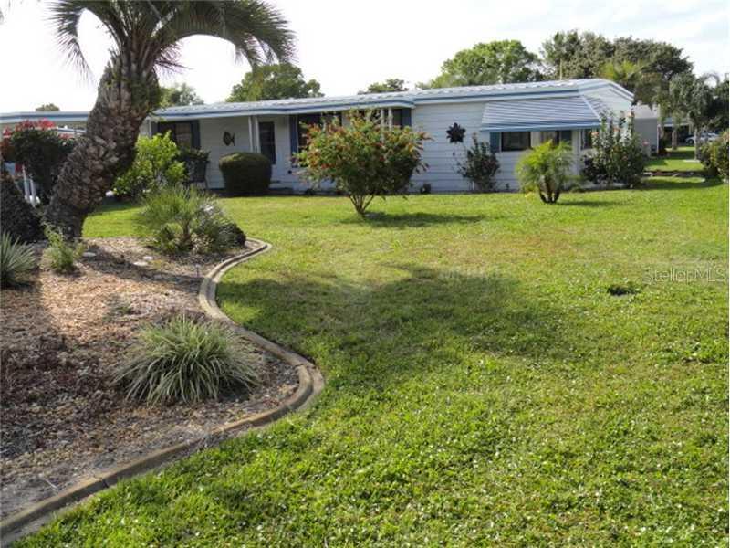 1059 Shawn Ct., Tavares, FL 32778