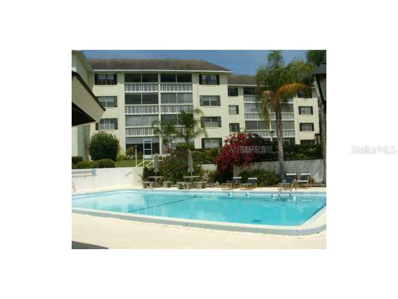 101 N Grandview St. #107, Mount Dora, FL 32757