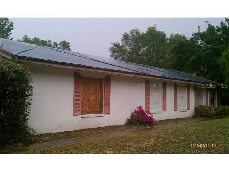 1305 E Lakeview Ave., Eustis, FL 32726