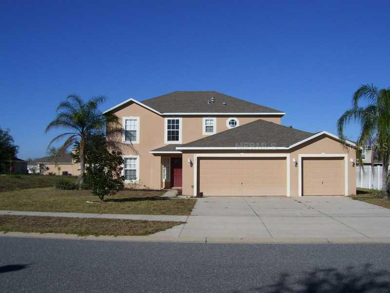 7641 Park Hill Ave., Leesburg, FL 34748