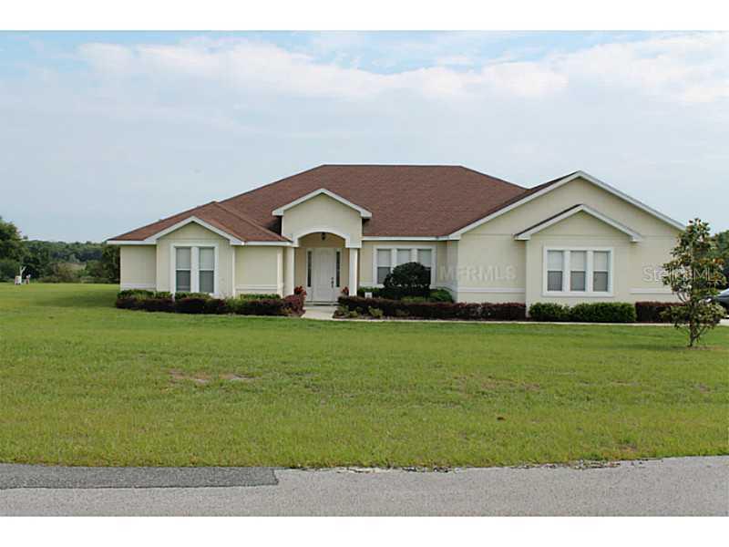 18216 Great Blue Heron Dr., Groveland, FL 34736