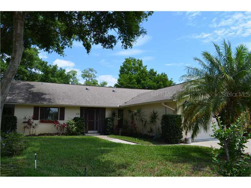 26623 W Cove Dr., Tavares, FL 32778