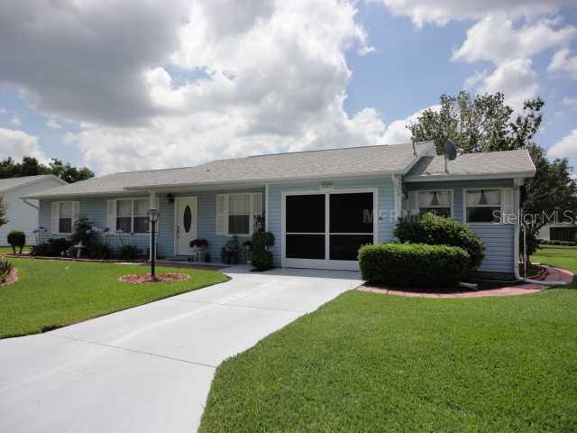 25928 Newcombe Cir., Leesburg, FL 34748