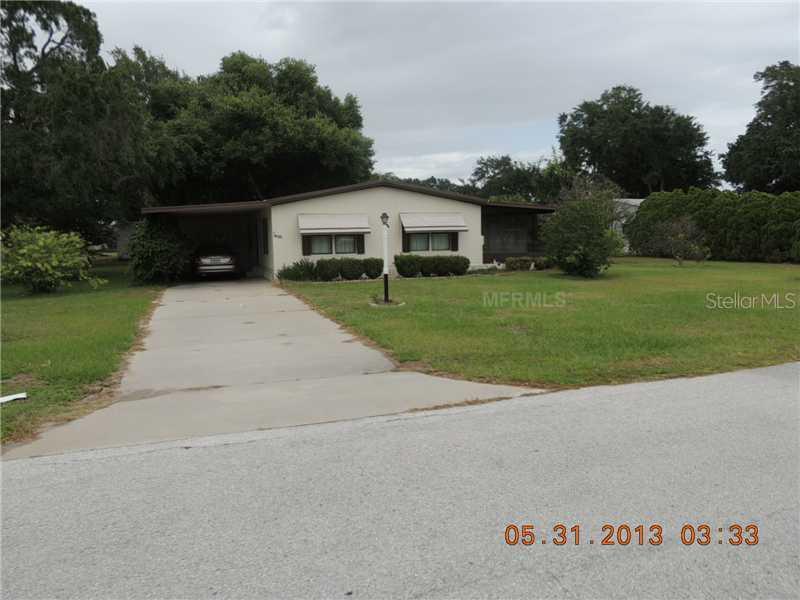 15425 Bettys Ct., Tavares, FL 32778