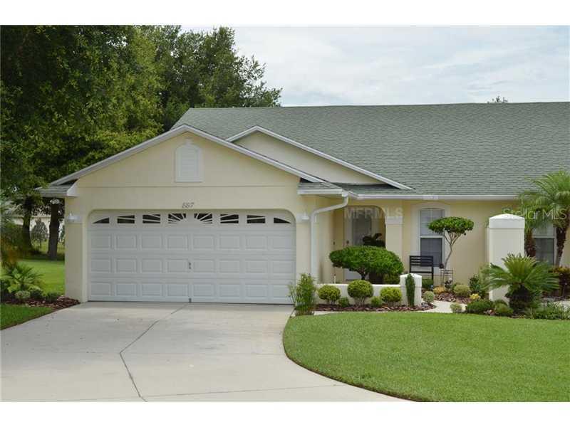 8817 Courtyard Ln., Groveland, FL 34736