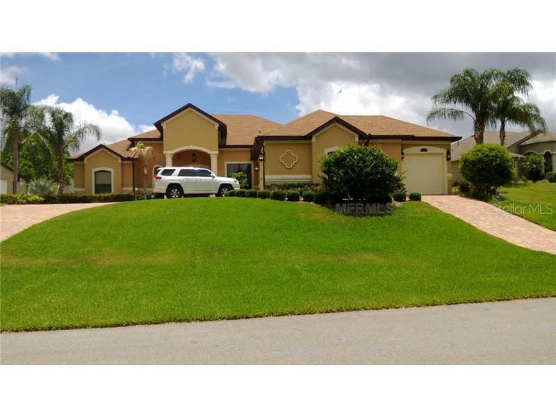 11037 Crescent Bay Blvd., Clermont, FL 34711