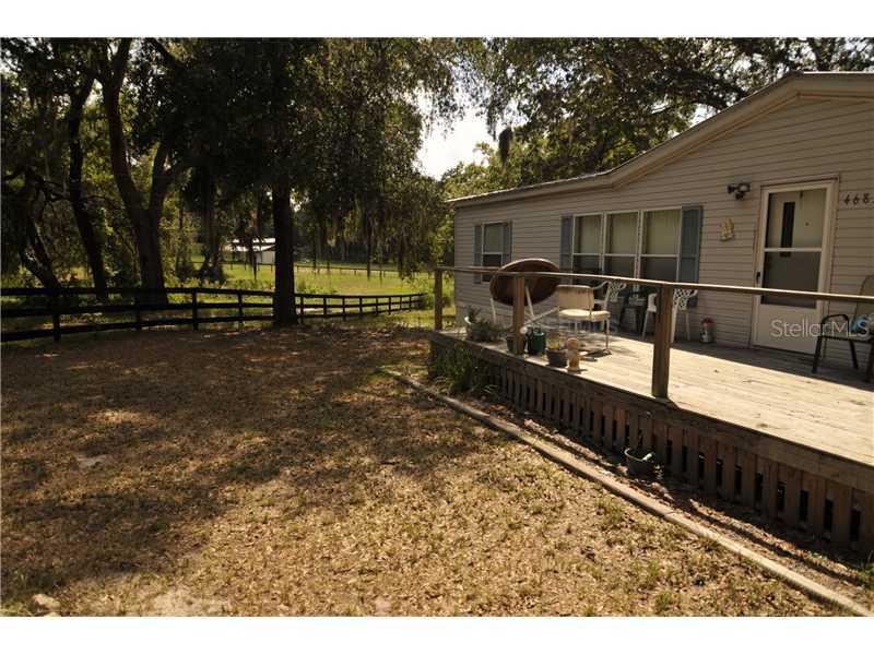 4685 SE 166 Ter., Ocklawaha, FL 32179