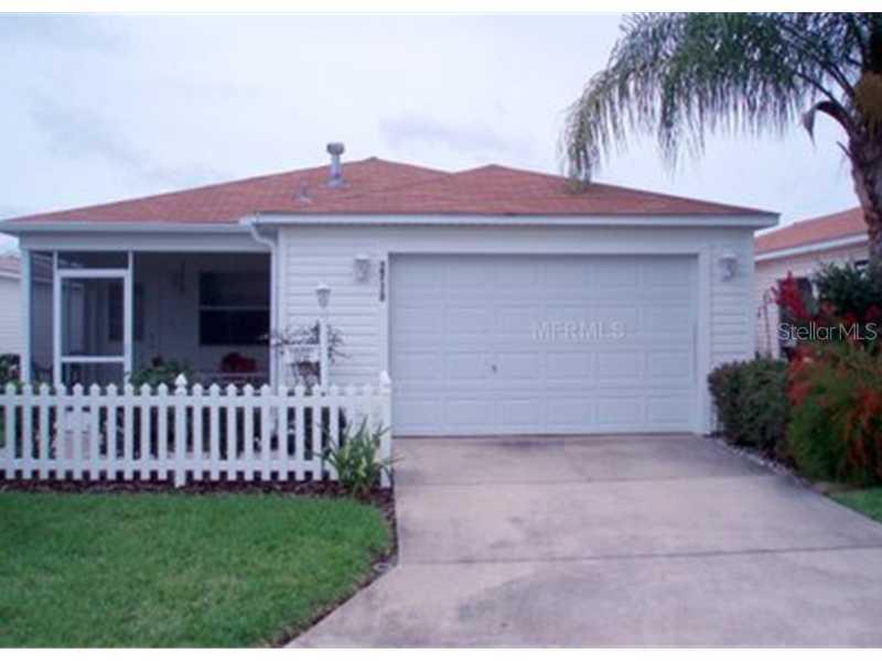 2718 Collington Dr., The Villages, FL 32162