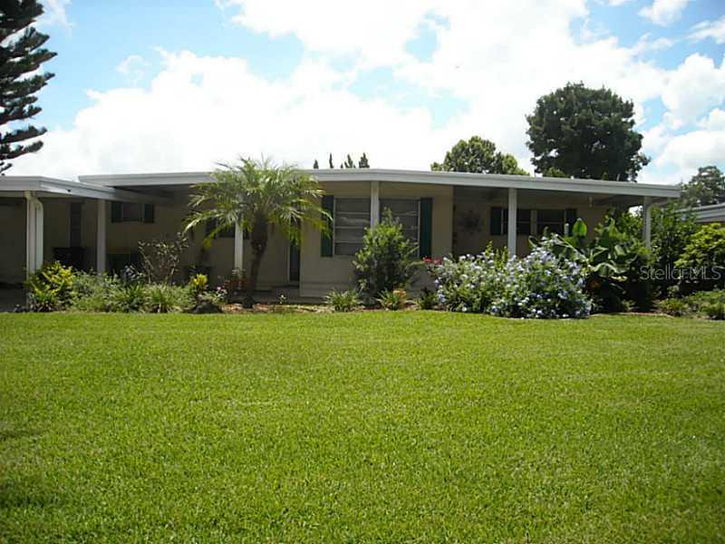 1018 Morningview Dr., Tavares, FL 32778