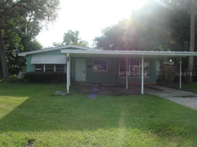 913 Perkins St., Leesburg, FL 34748